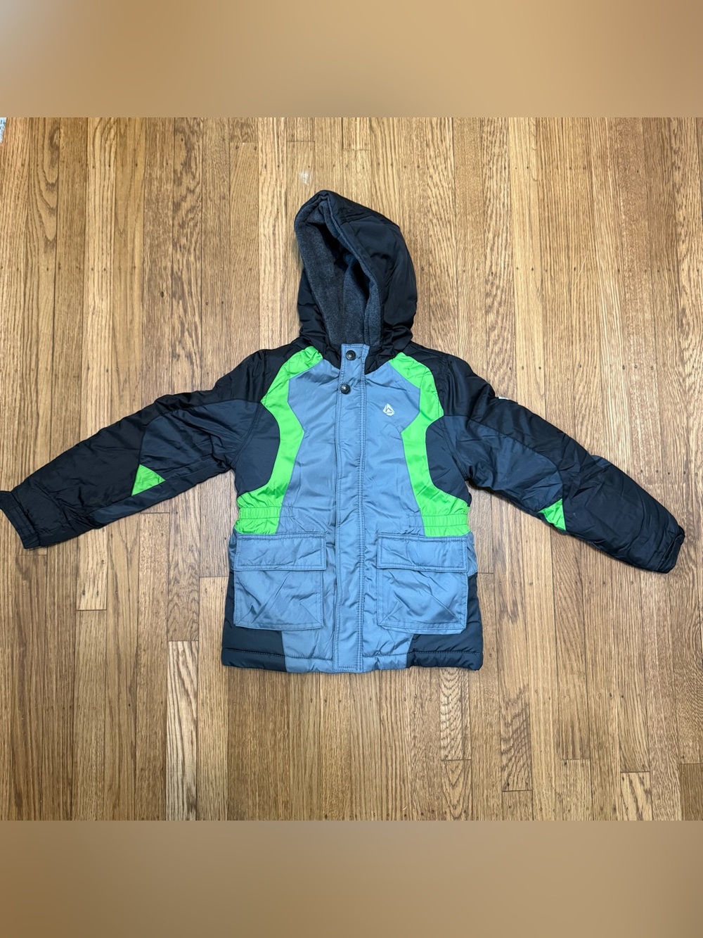 NWOT London Fog Boys' Hooded Puffer Jacket - Gray & Green size 8
